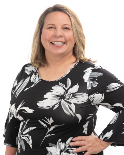 Merrie-Beth Neely